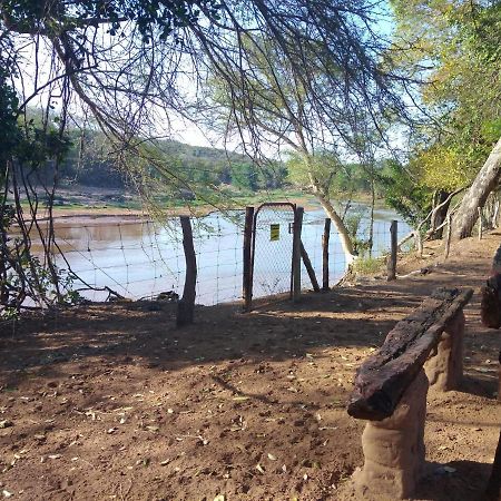 Nthakeni Bush & River Camp Pafuri Gate Экстерьер фото